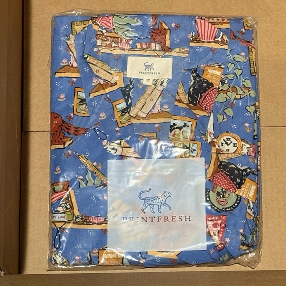 PRINTFRESH Downton Abbey Inspired Robe in Unleashed Stories Size S/M - Picture 3 of 4